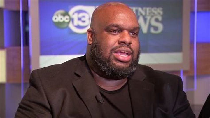 What is John Gray’s Net Worth? Is It More Than $1 Million?