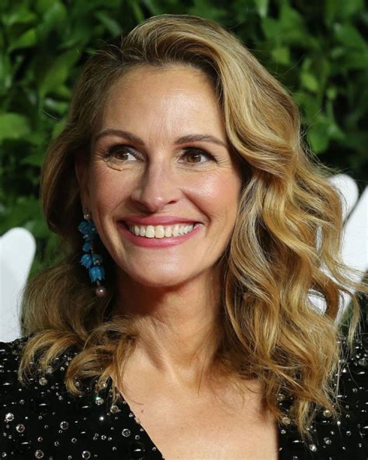 What Is Julia Roberts' Real Last Name? Actress Just Discovered That She Is Not A Roberts