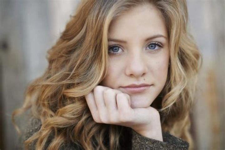 What is Paige Hyland doing now? Height, Boyfriend, Net Worth