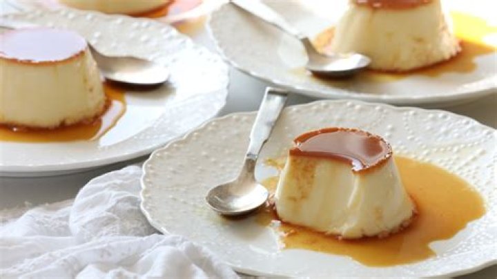 What is the difference between flan and tres leches?
