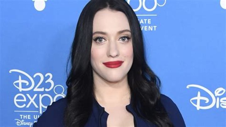 What Kat Dennings Revealed About Her Role In WandaVision