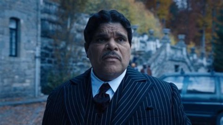 What Powers does Gomez Addams Possess?