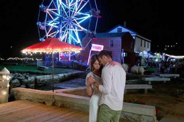 Where Was Sand Dollar Cove Filmed? Hallmark Cast Details