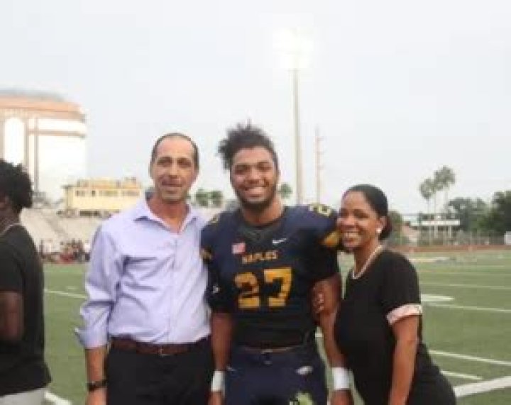 Who Are Chez Mellusi Parents? Meet Theresa Mathis and Mario Mellusi
