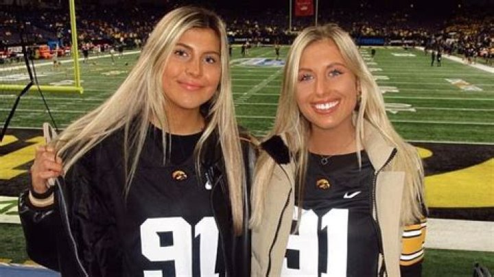 Who Are Ella & Hanna Van Ness? Lukas Van Ness Sister- Brother Devan Van Ness