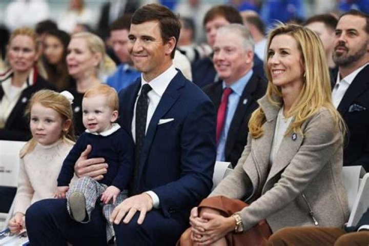 Who Is Ava Frances Manning? Age, Net Worth, Family, Height, Profession Brief Overview 