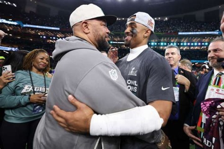 Who Is Averion Hurts? Meet Jalen Hurts Football Coach Brother