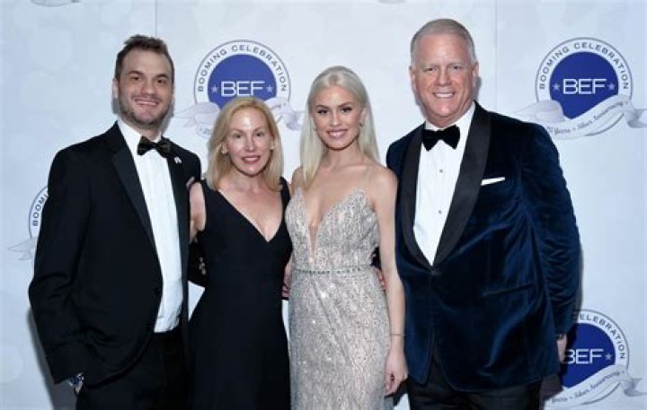 Who is Boomer Esiason Dating? | Relationships Girlfriend Wife