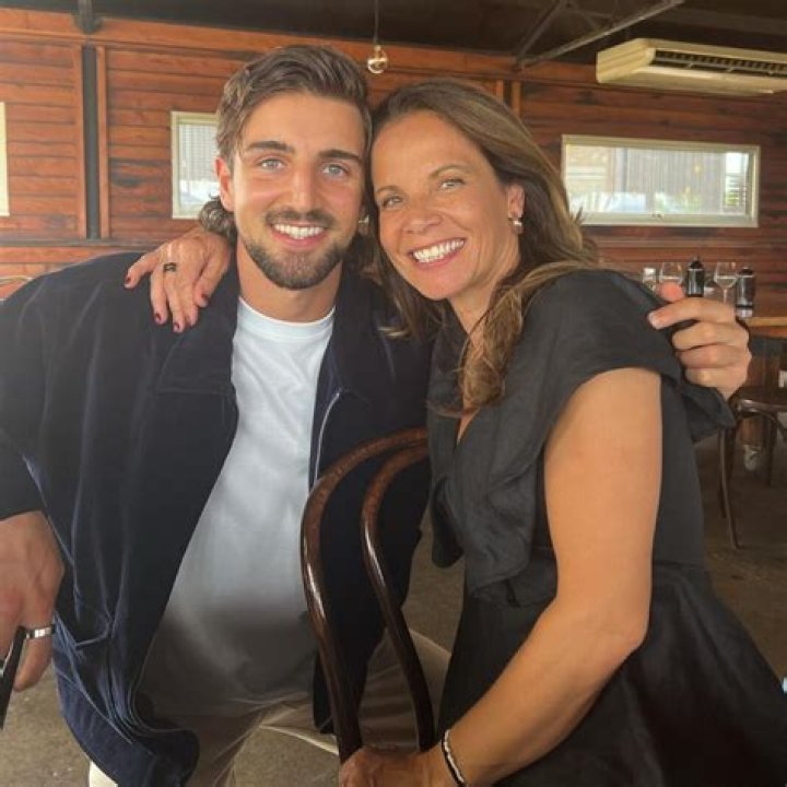Who Is Colleen Daicos, Peter Daicos Wife? Nationality & Age