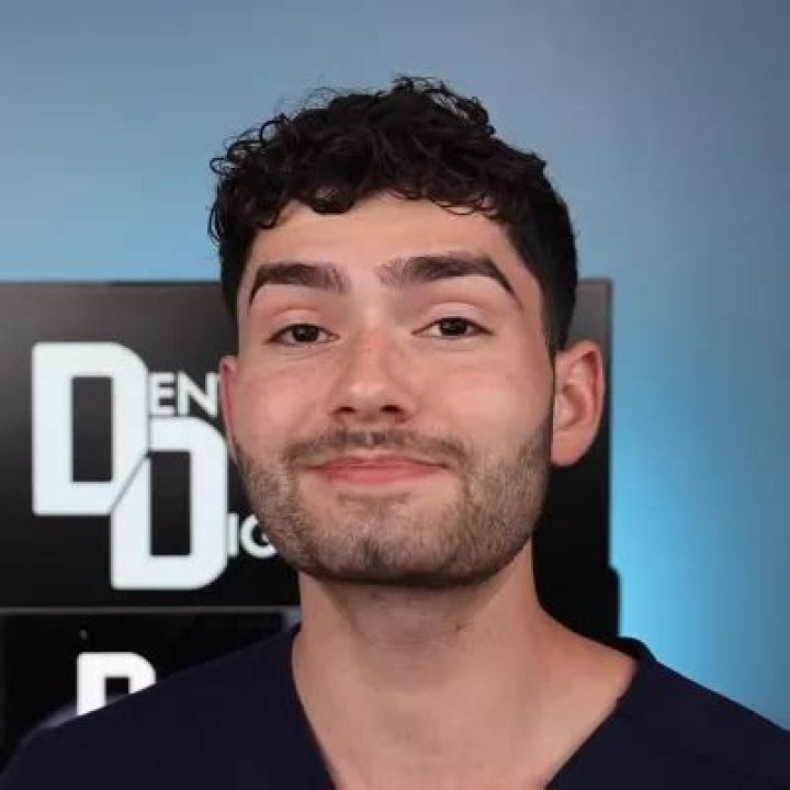 Who is Dental Digest? Wiki, Age, Net Worth, Girlfriend, Ethnicity, Career