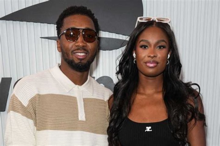 Who is Finesse Mitchell Dating? | Relationships Girlfriend Wife