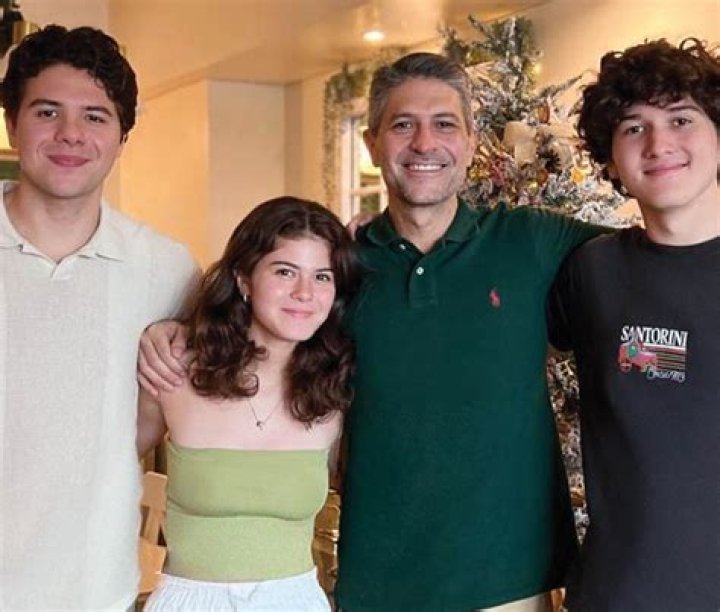 Who Is James Deakin’s Wife? Dating, Career, Education, Family, Net Worth And More