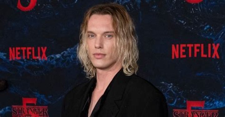 Who Is Jamie Campbell Bower’s Girlfriend? Stranger Things Vecna’s Love Life