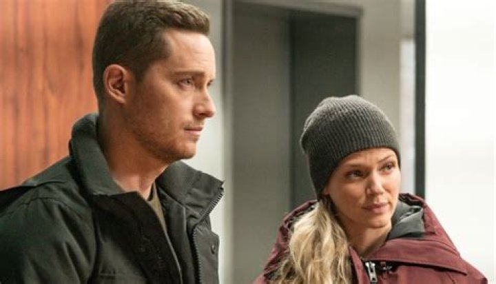 Who is Jesse Lee Soffer Dating? All About His Personal Life