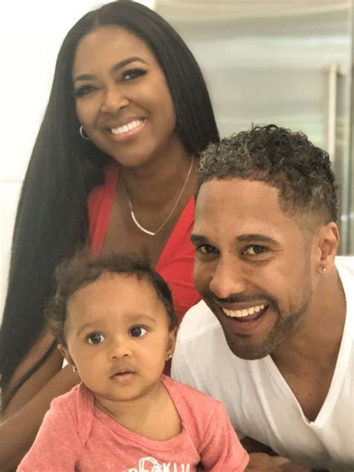 Who is Kenya Moore Dating? | Relationships Boyfriend Husband