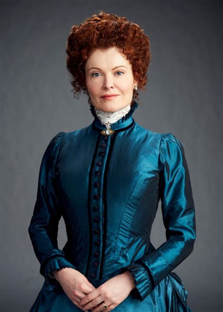 Who Is Madam Faustina on 'Once Upon A Time'? Rebecca Wisocky's Character Could Have an Alter Ego