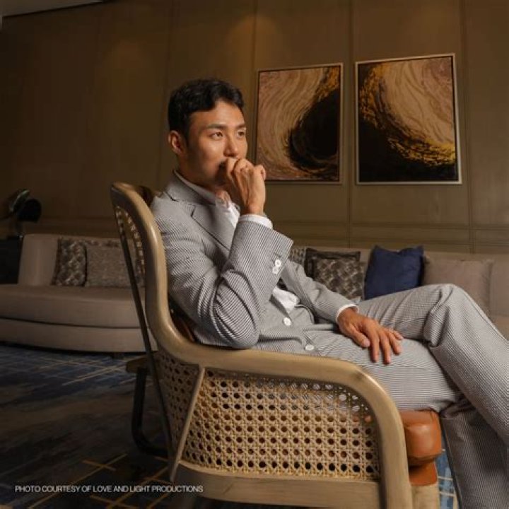 Who Is Oh Jin Taek? Meet The CEO Of Ascottage On Instagram