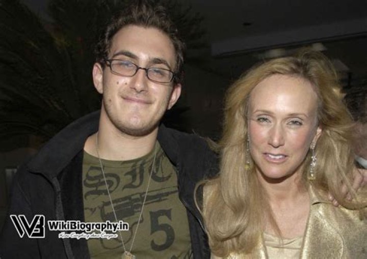 Who is Patty Raynes? Wiki, Bio, Age, Socialite, Death, Family