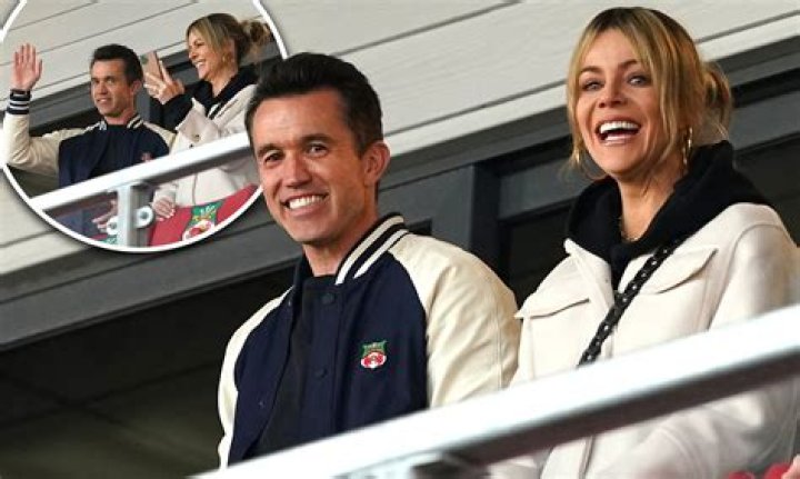 Who Is Rob Long Wife? Is He Married? Dating, Age, Net Worth