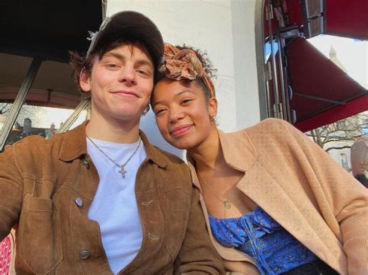 Who is Ross Lynch Girlfriend in 2023? Is He Dating Anyone?