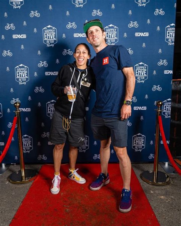 Who Is Ryan Linden, Desiree Linden Husband? Wikipedia & Age