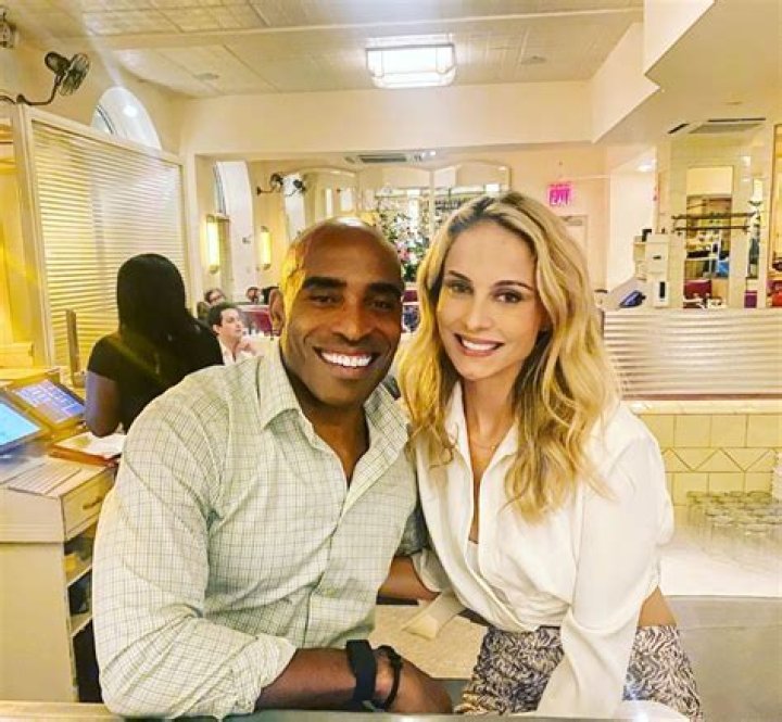 Who is Tiki Barber's Wife Traci Lynn Johnson?