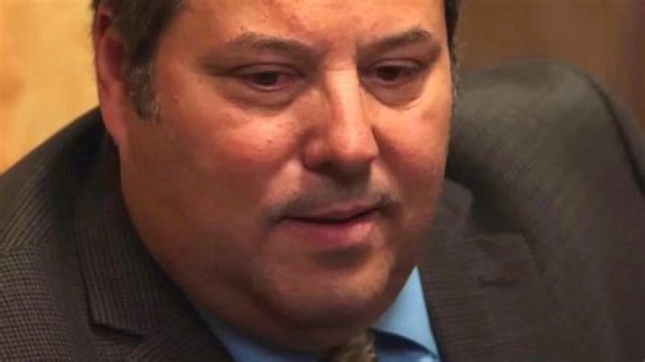 Why Detective Mark McDaniels From Law & Order: SVU Looks So Familiar