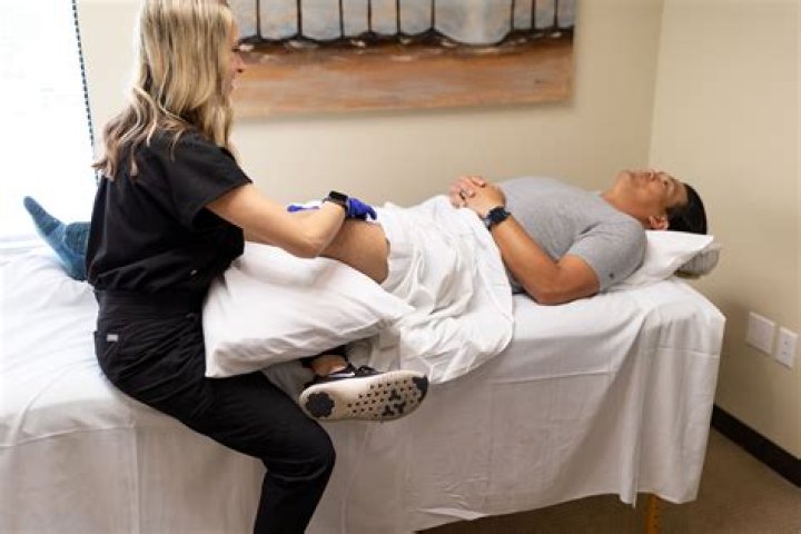 Why Does It Hurt When I’m On Top During Sex? A Pelvic Floor Therapist Weighs in