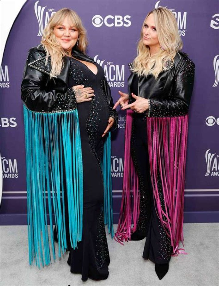 Why fans think Miranda Lambert is pregnant after the CMT Awards