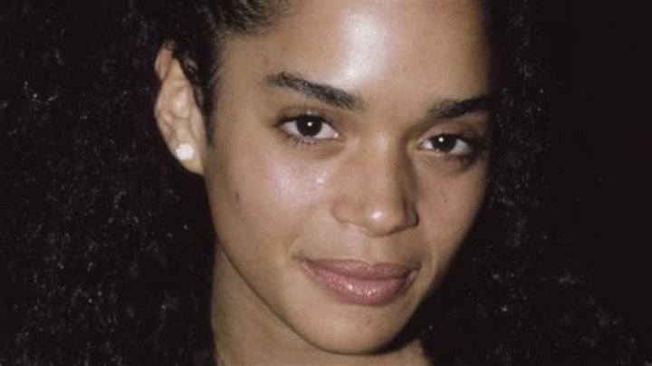 Why Jasmine Guy Defended Lisa Bonet From Producers On A Different World