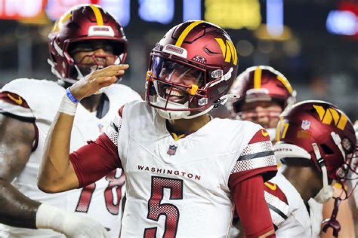 Why Jayden Daniels is a Name to Look Out for in the 2024 NFL Draft