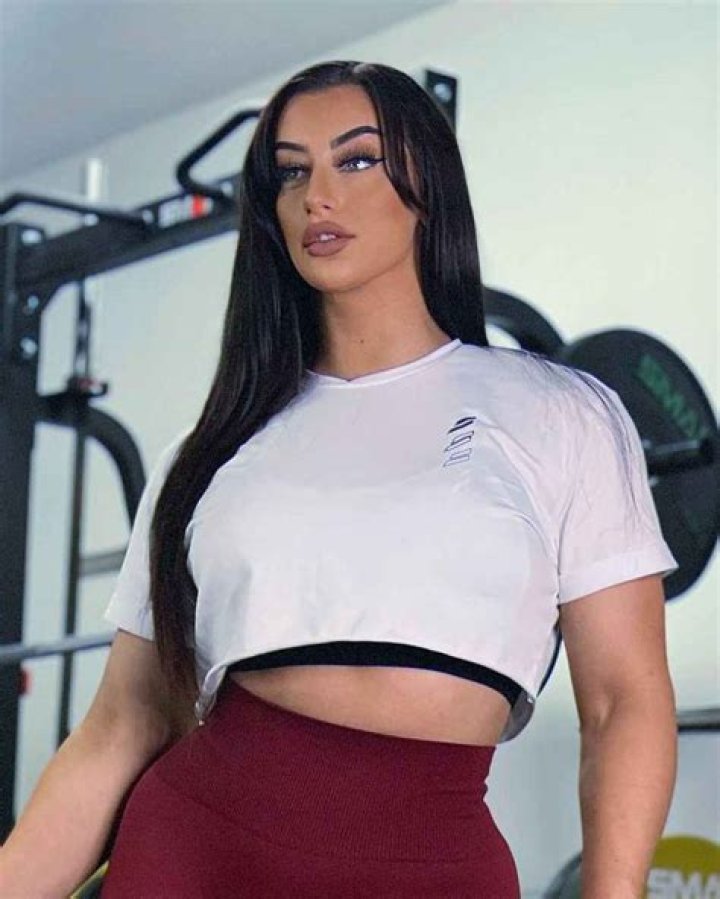 Wiki, Age, Parents, Husband, Height, Weight, Net Worth, Instagram