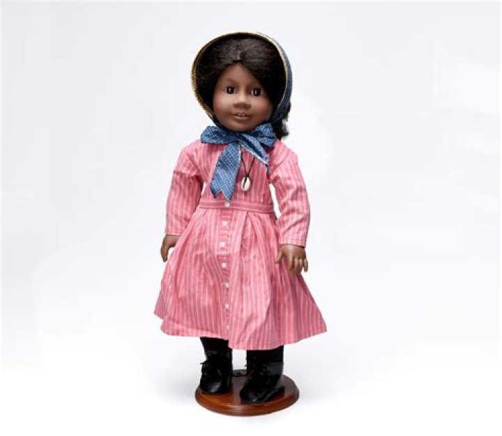 With American Girl & Aurora, New York, Pleasant Rowland Taught Us Dolled-Up History
