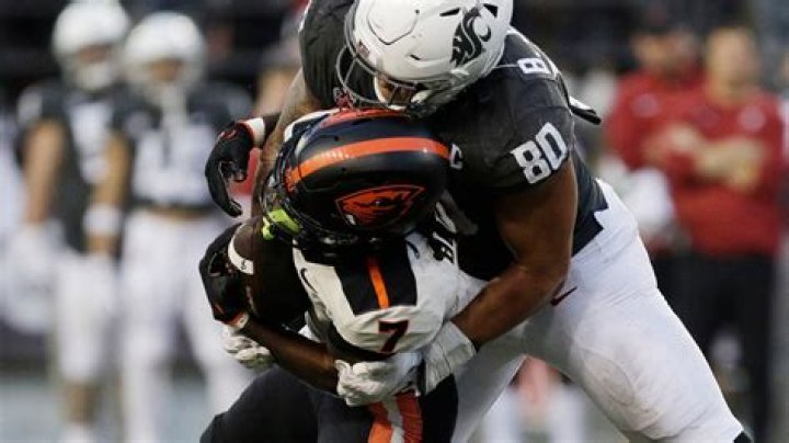 With Pac-12 unsettled, CFP managers meet to make difficult decision on number of reserved bids