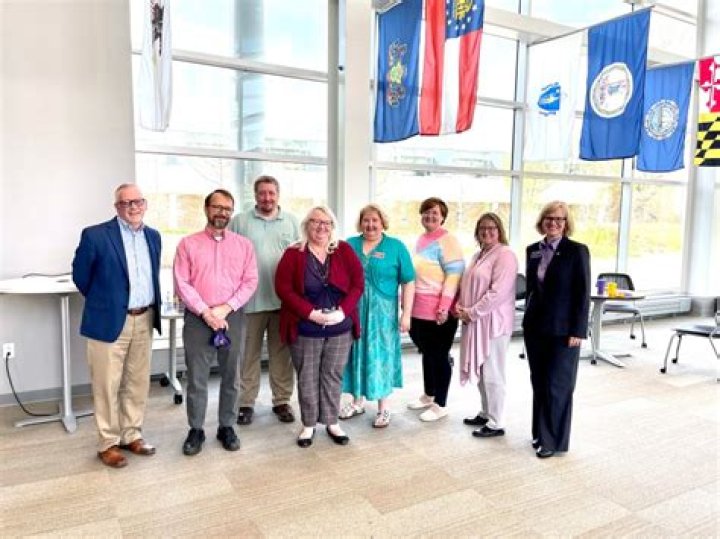 WIU-Quad Cities honors employment milestones