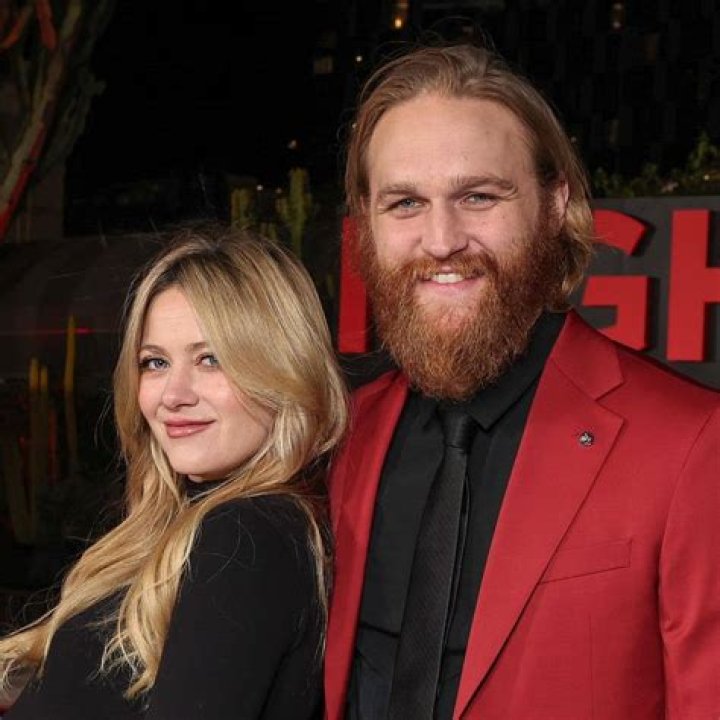 Wyatt Russell Parents, Wife, Mom, Dad, Ethnicity, Wiki, Biography, Age, Net Worth