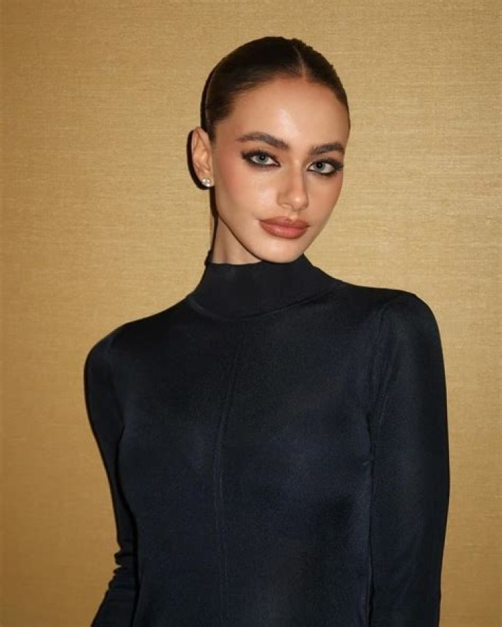 Yael Shelbia: The Rising Star Of Fashion And Digital Influence