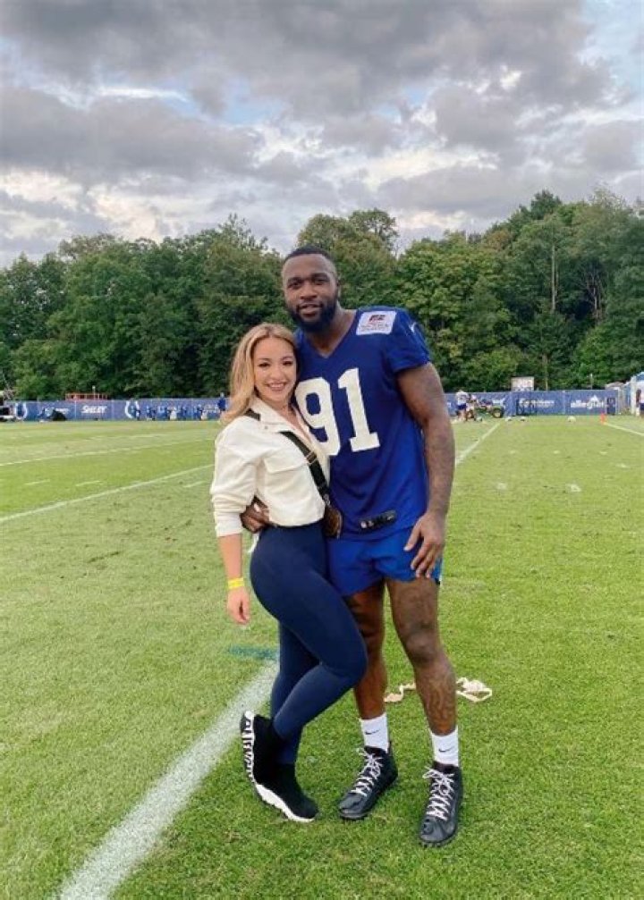 Yannick Ngakoue Girlfriend, Maria Perez [2023 Update]