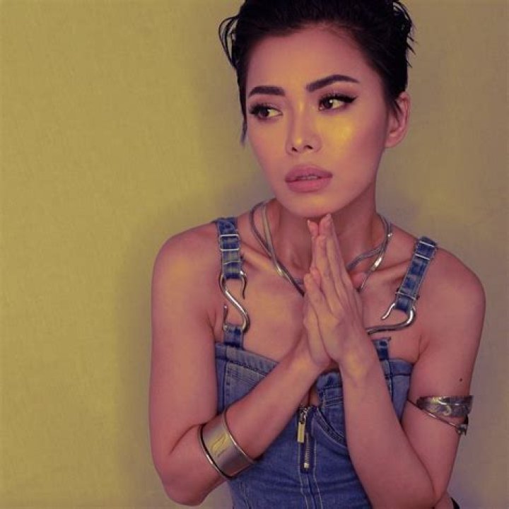 
Yennis Cheung Bio, Relationship, & Net Worth