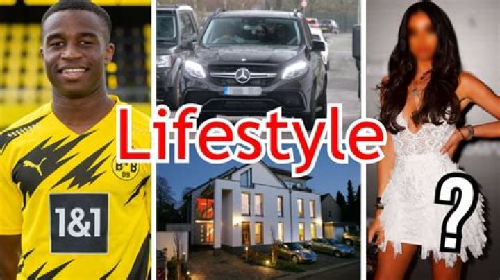 Youssoufa Moukoko Wiki 2023 - Girlfriend, Salary, Tattoo, Cars & Houses and Net Worth