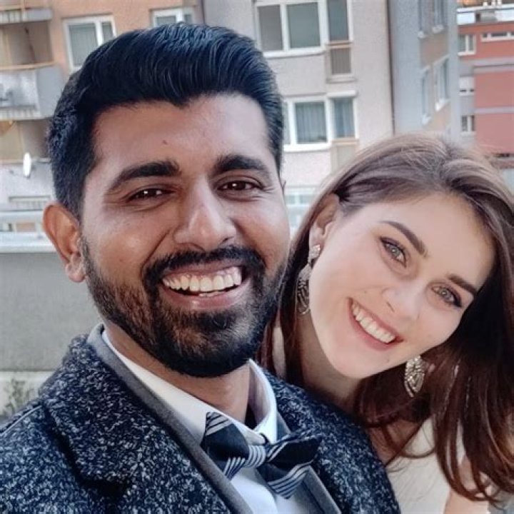 Yvett Merino Ethnicity, Nationality, Parents, Husband,  Wiki, Age, Career, Net Worth & More. – Latest In Bollywood